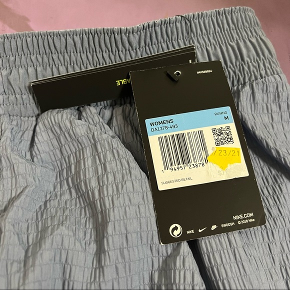 Nike Women’s Packable Running Pants - Picture 8 of 9